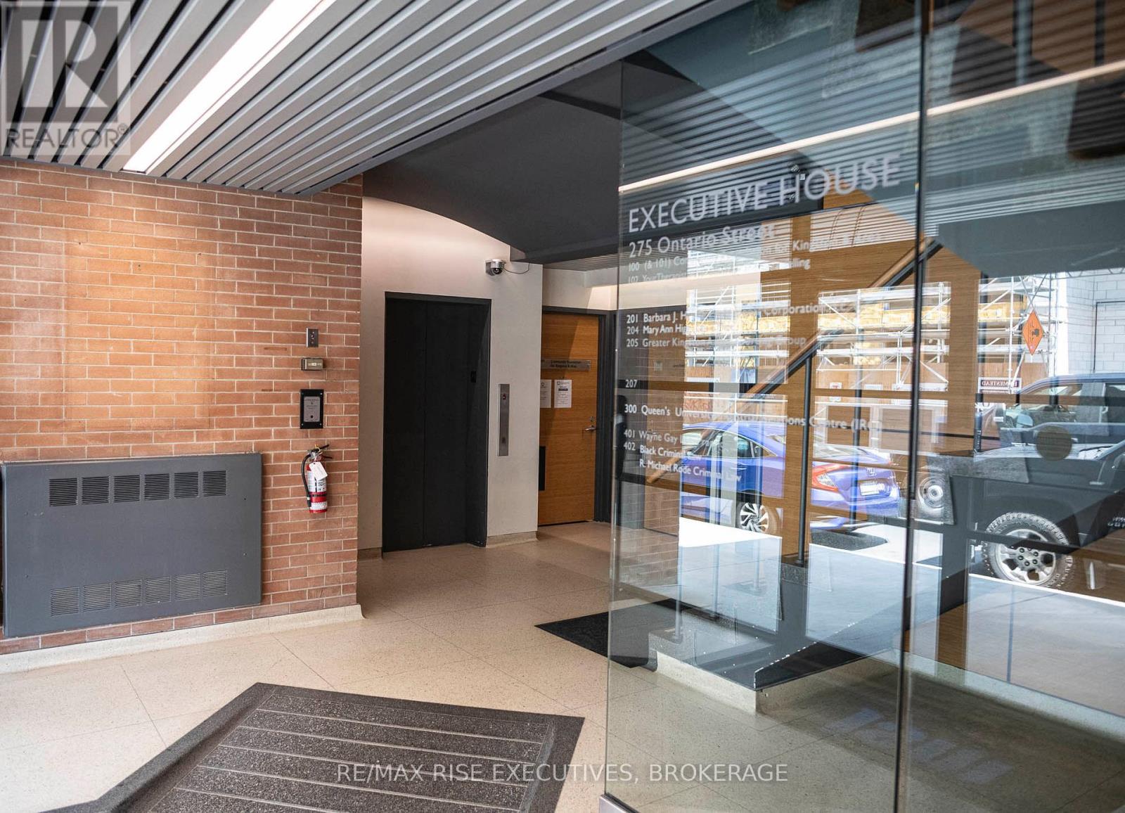 205 - 275 ONTARIO STREET