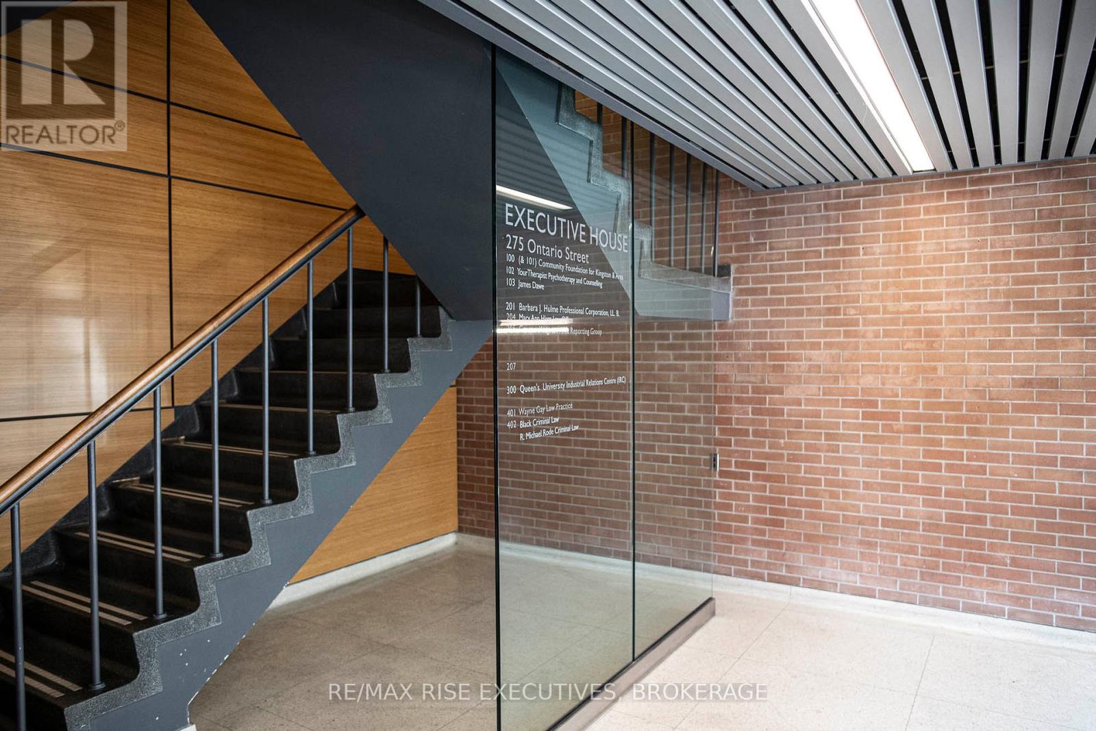 205 - 275 ONTARIO STREET