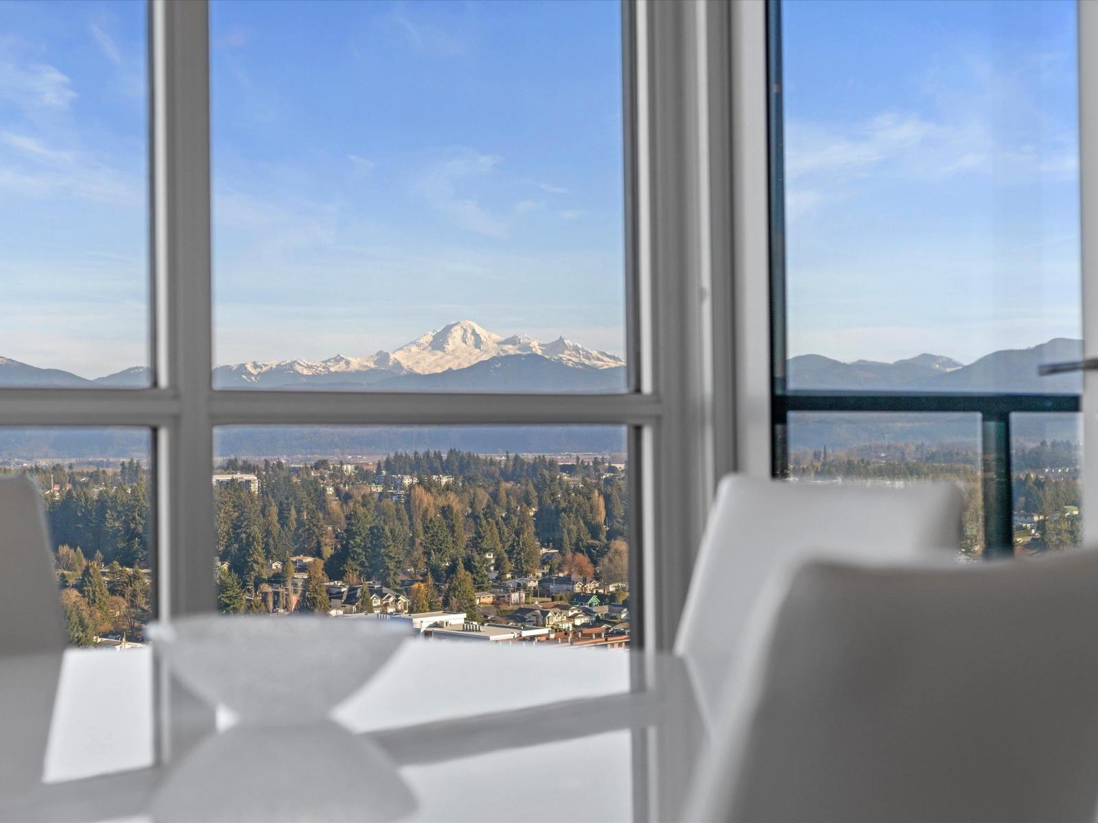 2304 2180 GLADWIN ROAD