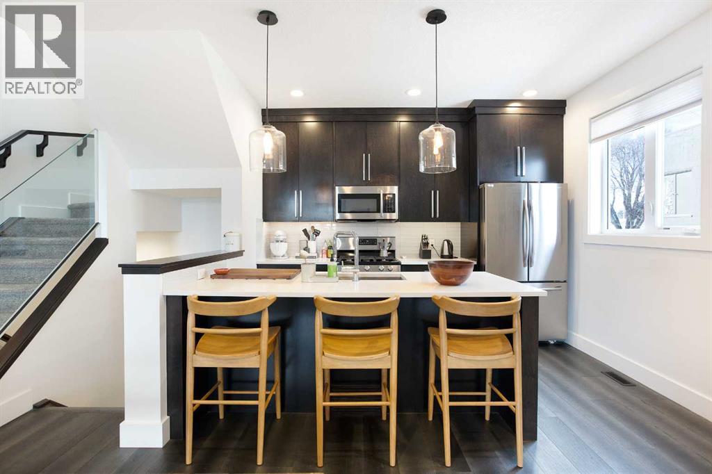 2, 2816 34 Street SW