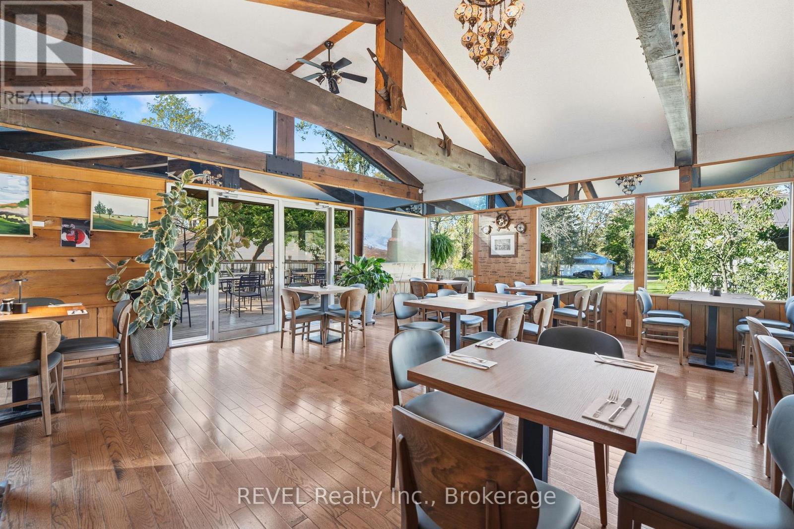 10414 LAKESHORE ROAD