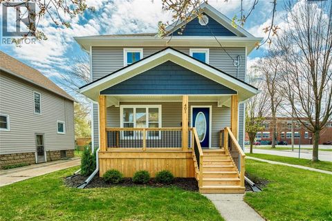 401 DEVINE STREET Sarnia ON N7T1V6