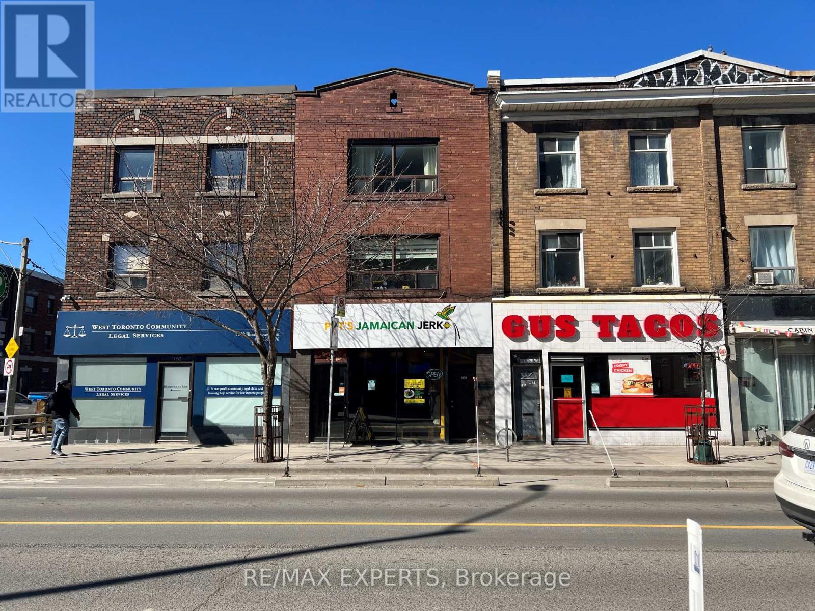 1030 BLOOR STREET W