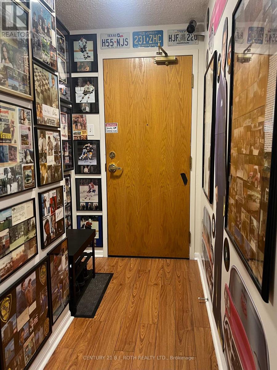 1101 - 75 ELLEN STREET