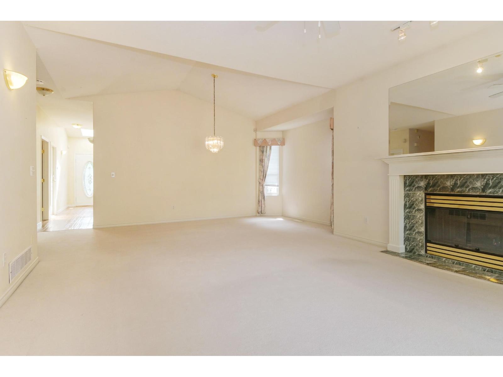 12 18939 65 AVENUE