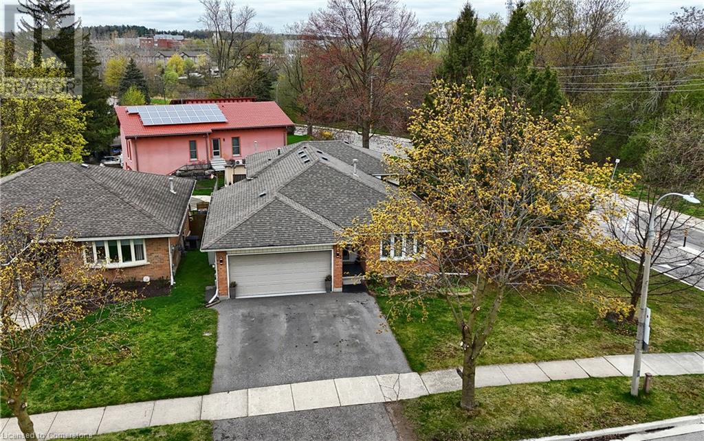 3 MAXWELL Drive