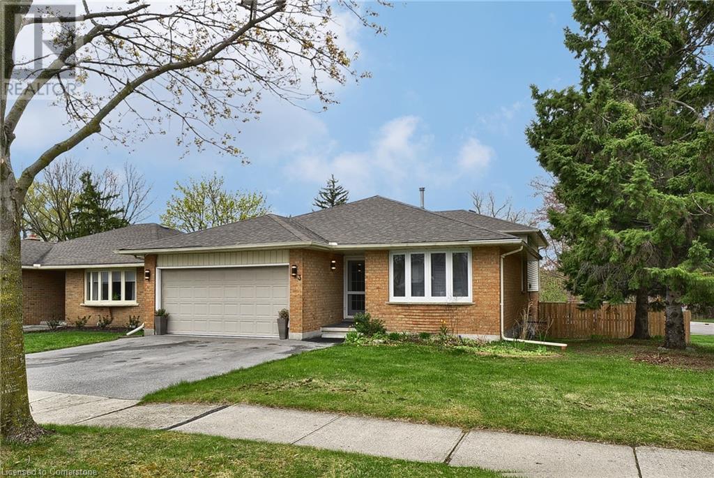3 MAXWELL Drive