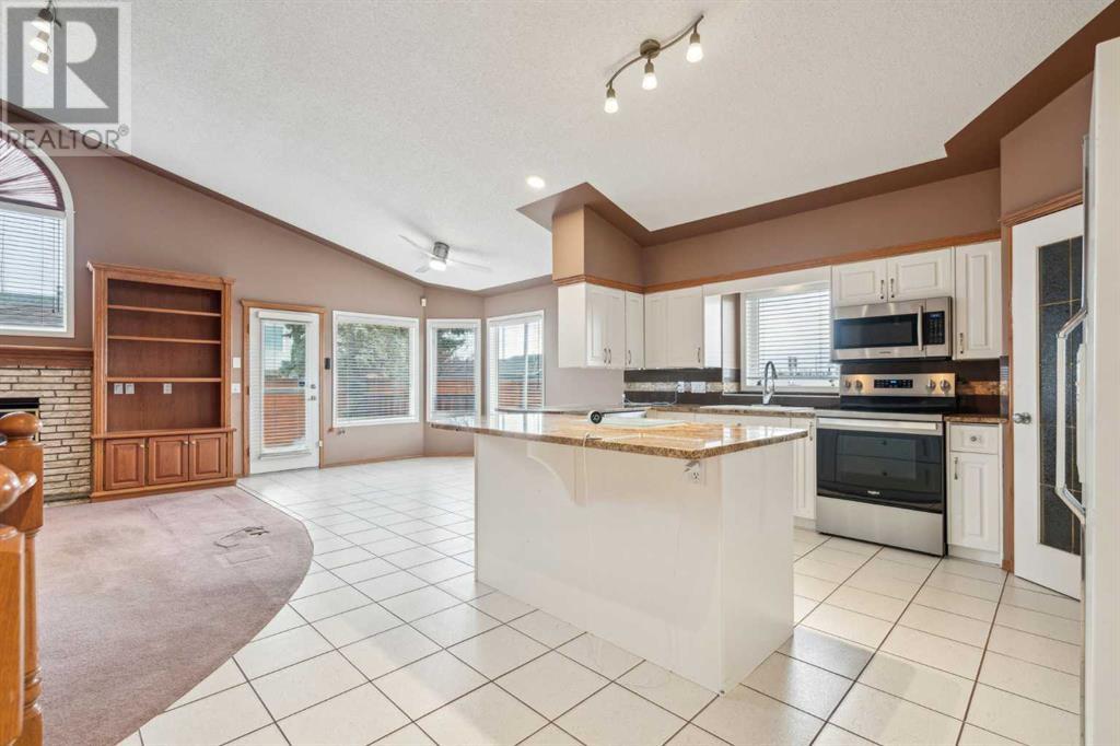 81 Sundown Manor SE