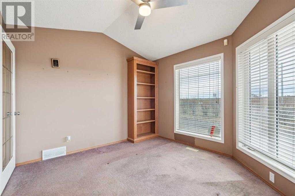 81 Sundown Manor SE