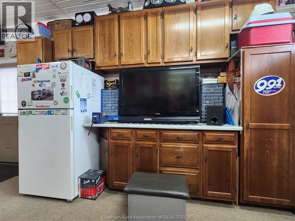 35 RICHARD STREET South