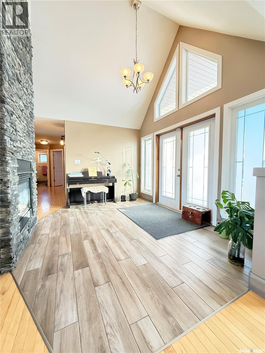 785 Washington DRIVE