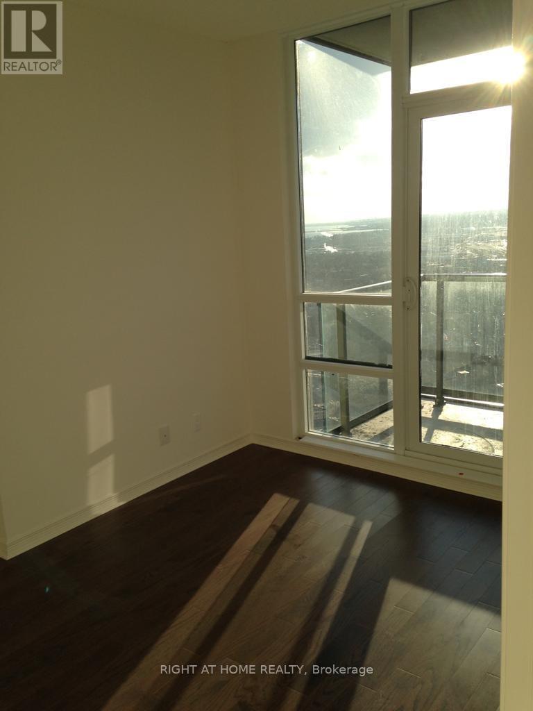 4303 - 2230 LAKE SHORE BOULEVARD W