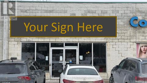 8 - 2 ALLAURA BOULEVARD E Aurora (Aurora Village) ON L4G3S5