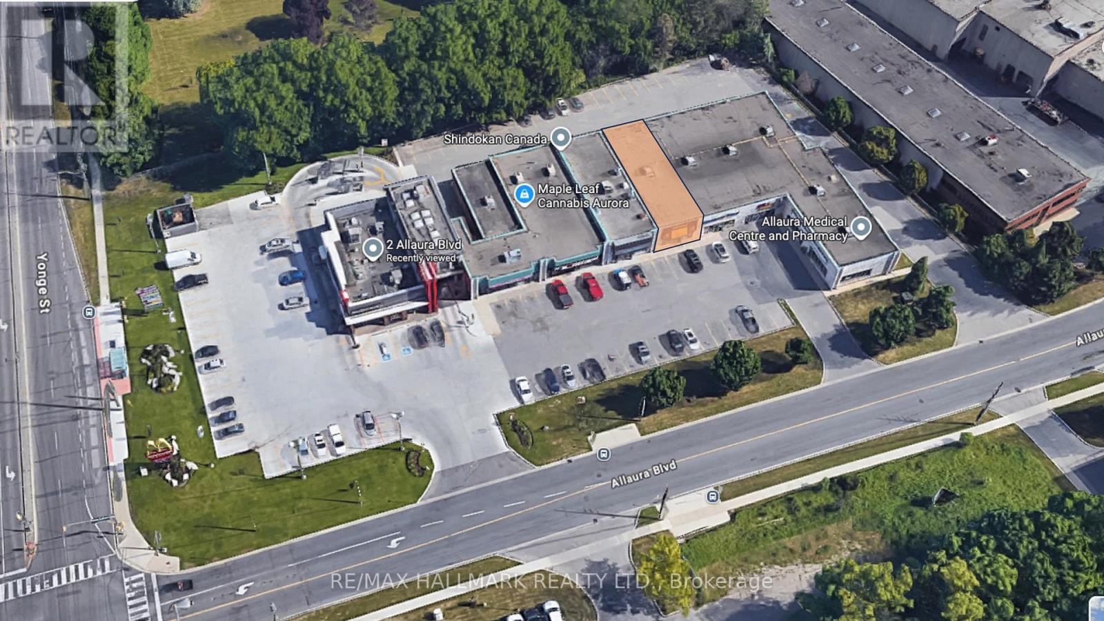 8 - 2 ALLAURA BOULEVARD E