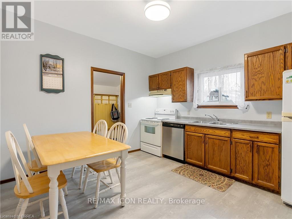 49 MINTERN AVENUE