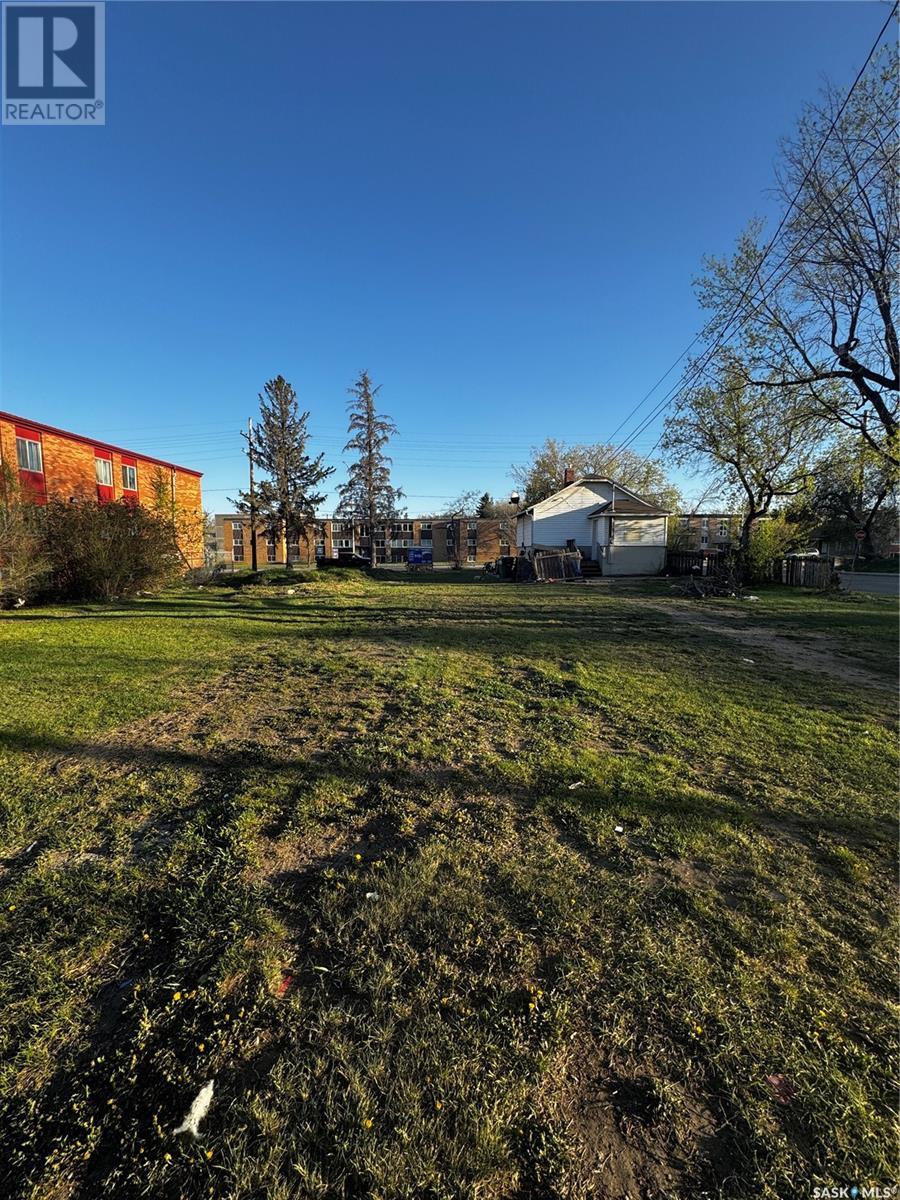 1816 22nd STREET W