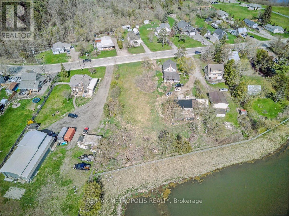 130 COUNTY RD 40 ROAD