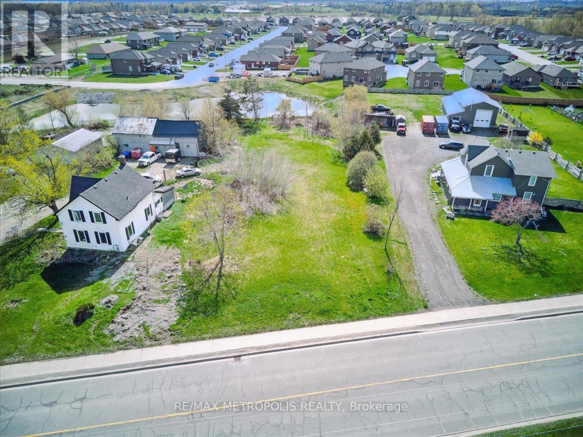130 COUNTY RD 40 ROAD