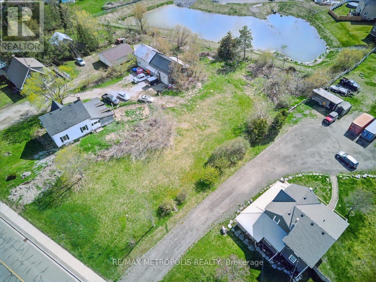 130 COUNTY RD 40 ROAD