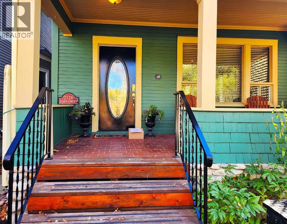 2126 Cliff Street SW