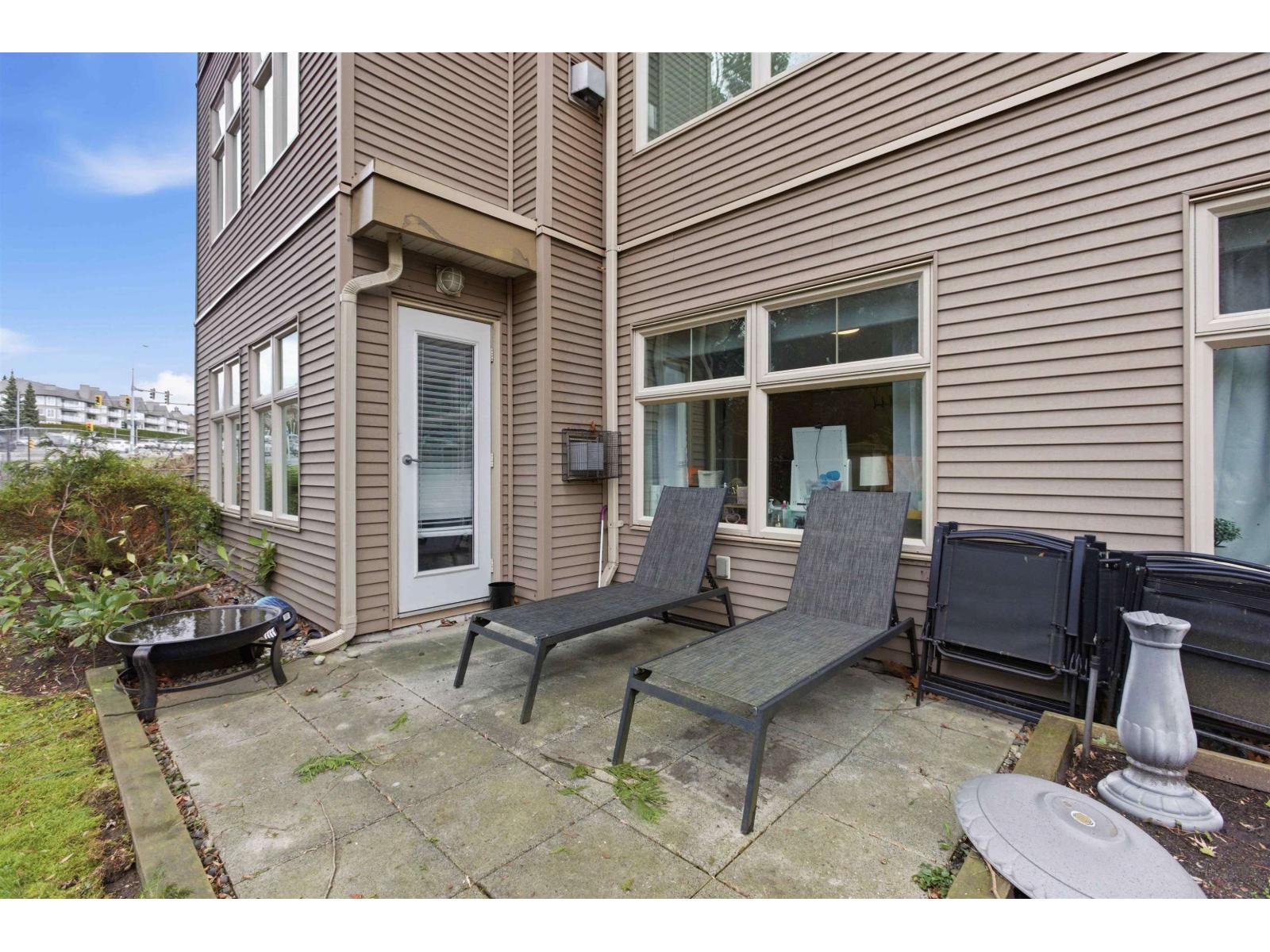 114 15220 GUILDFORD DRIVE