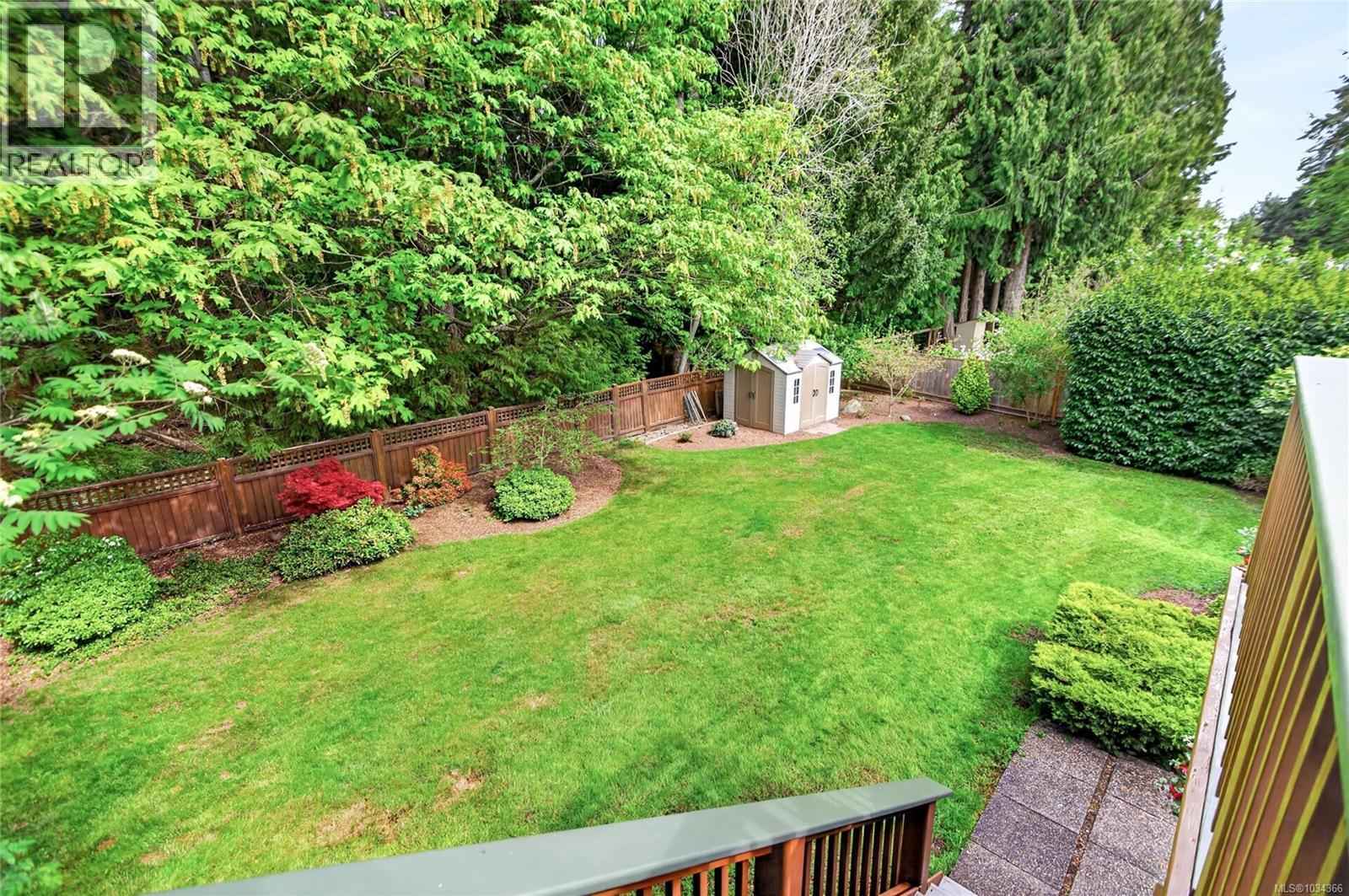 1015 Kingsley Cres