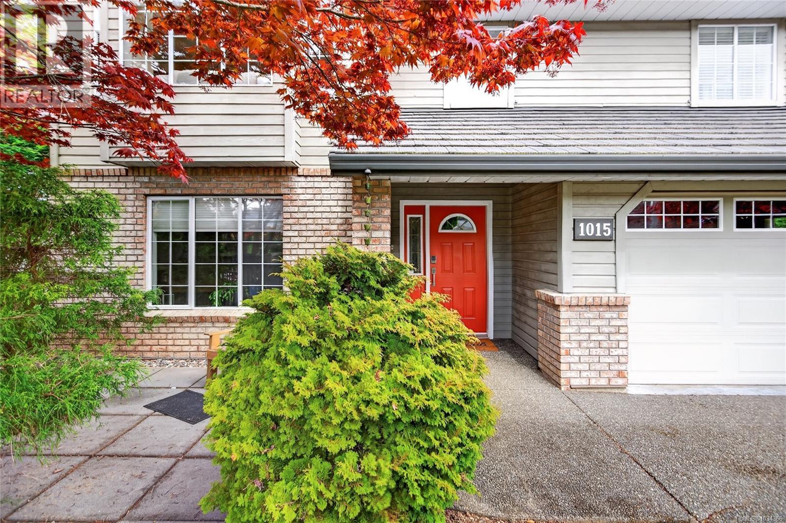1015 Kingsley Cres