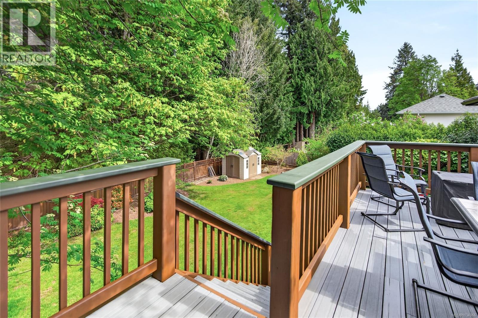 1015 Kingsley Cres