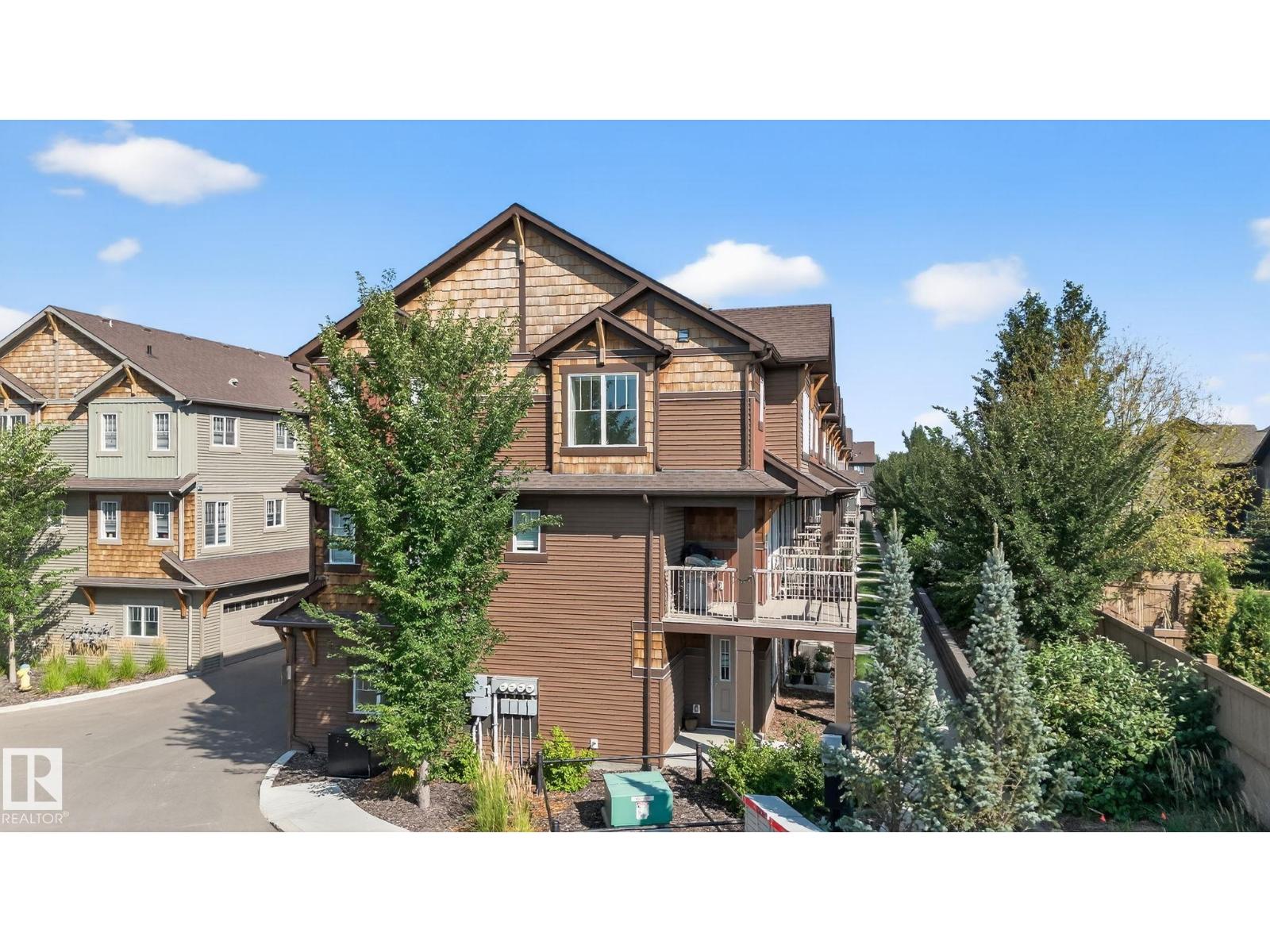 #10 1005 GRAYDON HILL BV SW