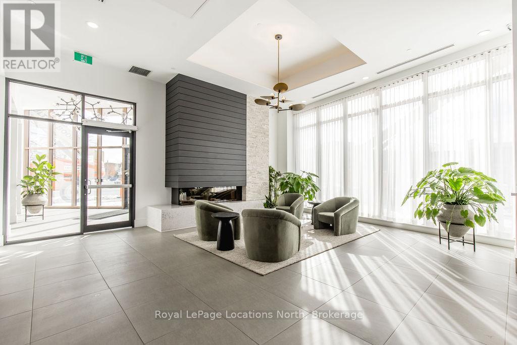 523 - 31 HURON STREET