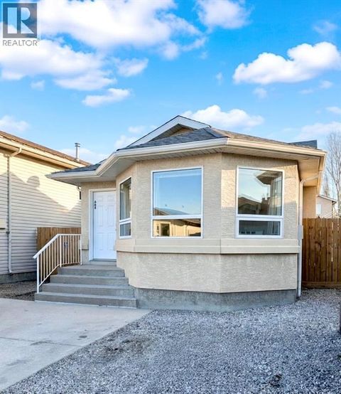 668 Blackfoot Terrace W Lethbridge AB T1K7X6