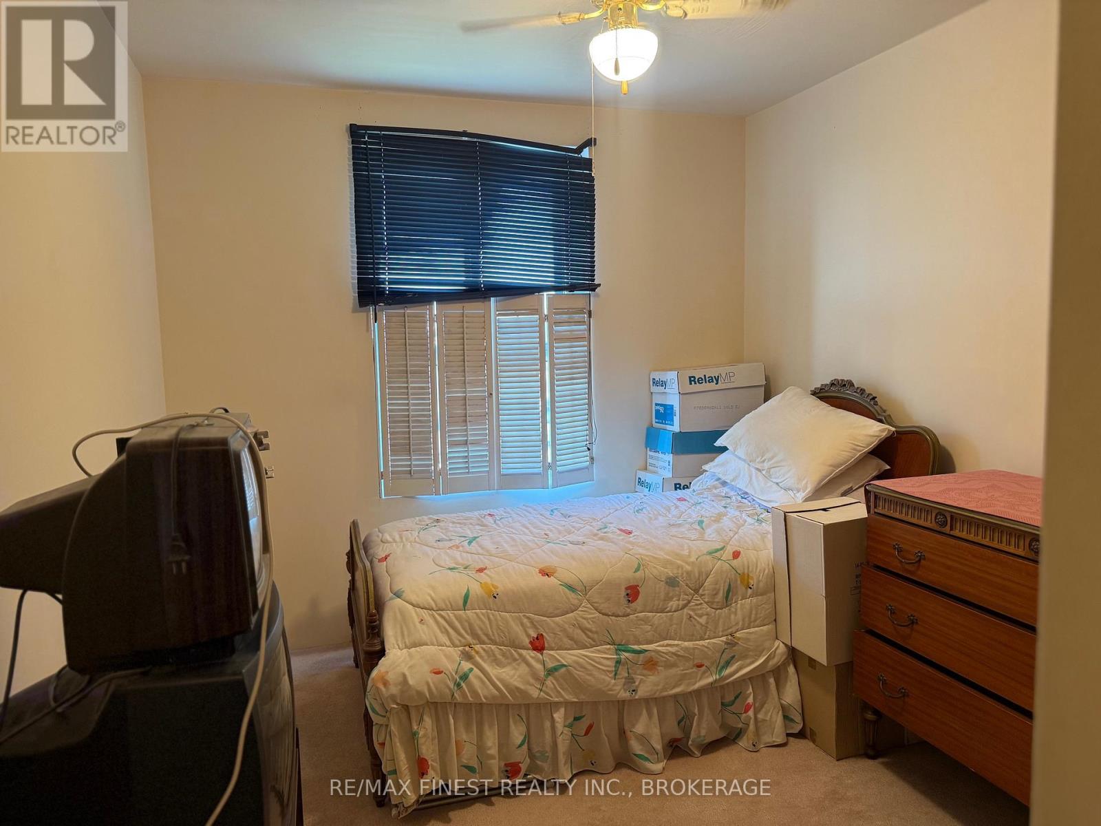 206 - 334 QUEEN MARY ROAD