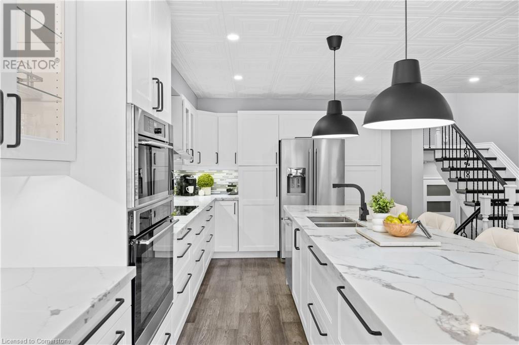 955 KING Road Unit# 7