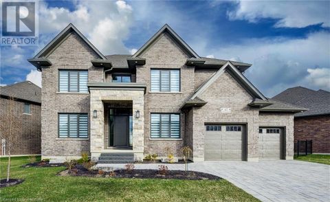47 PIONEER RIDGE Drive Kitchener ON N2P0G6