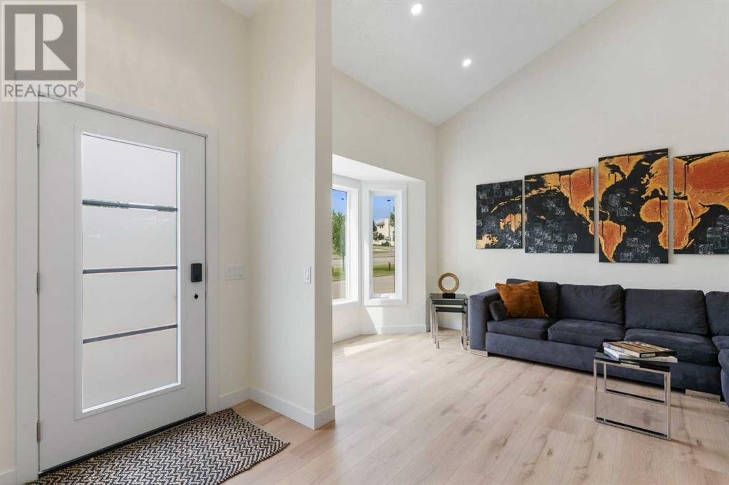 67 Scenic Glen Close NW