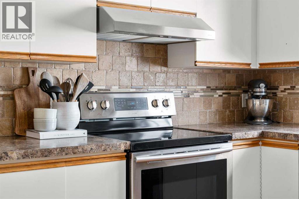 78 Hidden Spring Green NW