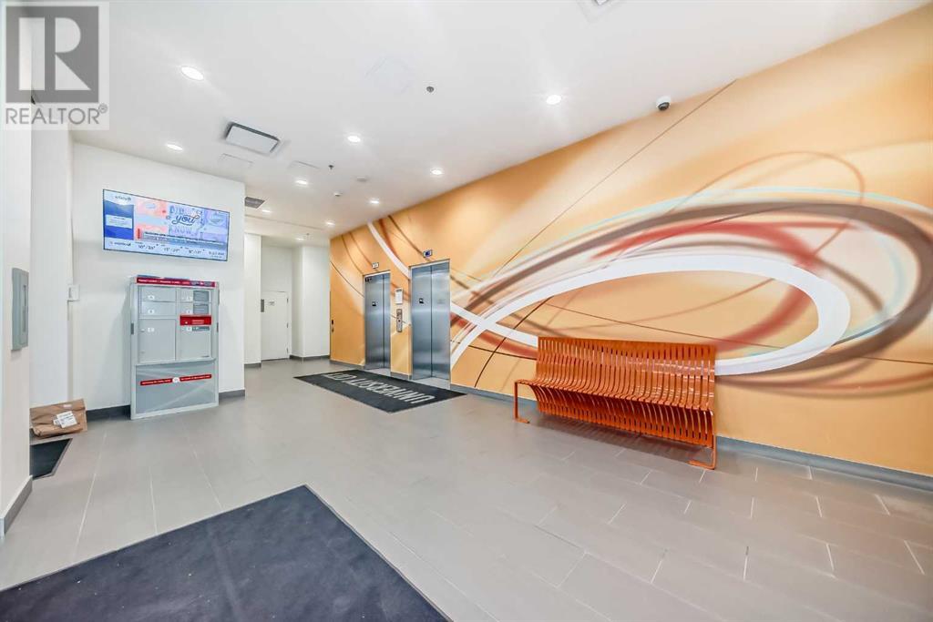 204, 3820 Brentwood Road NW