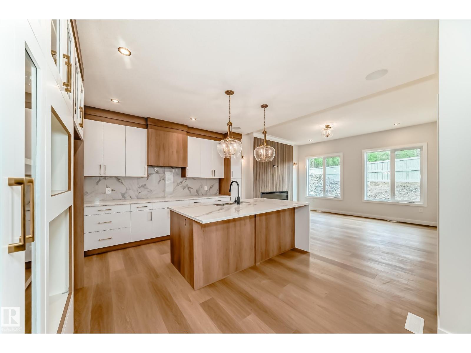 47 MEADOWGROVE LN