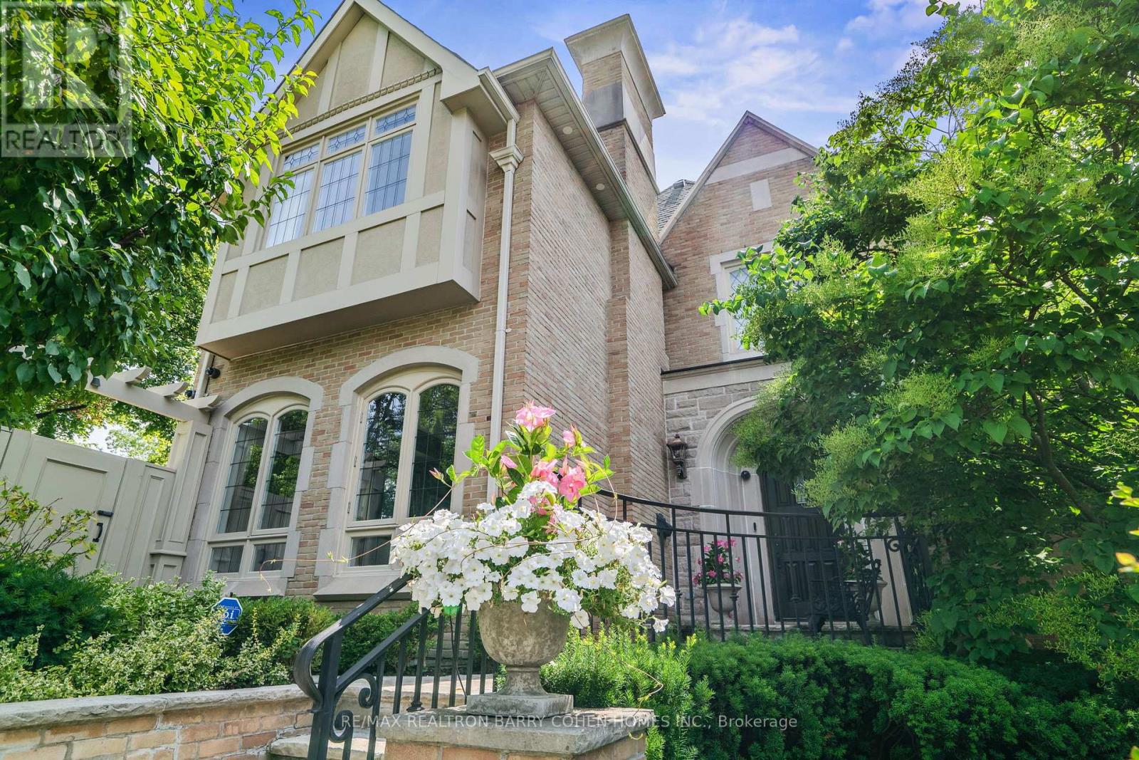 100 OLD FOREST HILL ROAD