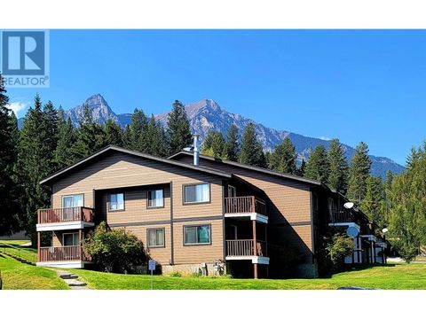 1804 Alpine Drive Unit# 210 Elkford BC V0B1H0