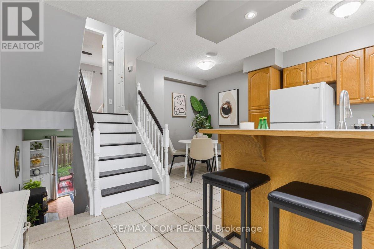 26 - 211 VERONICA DRIVE