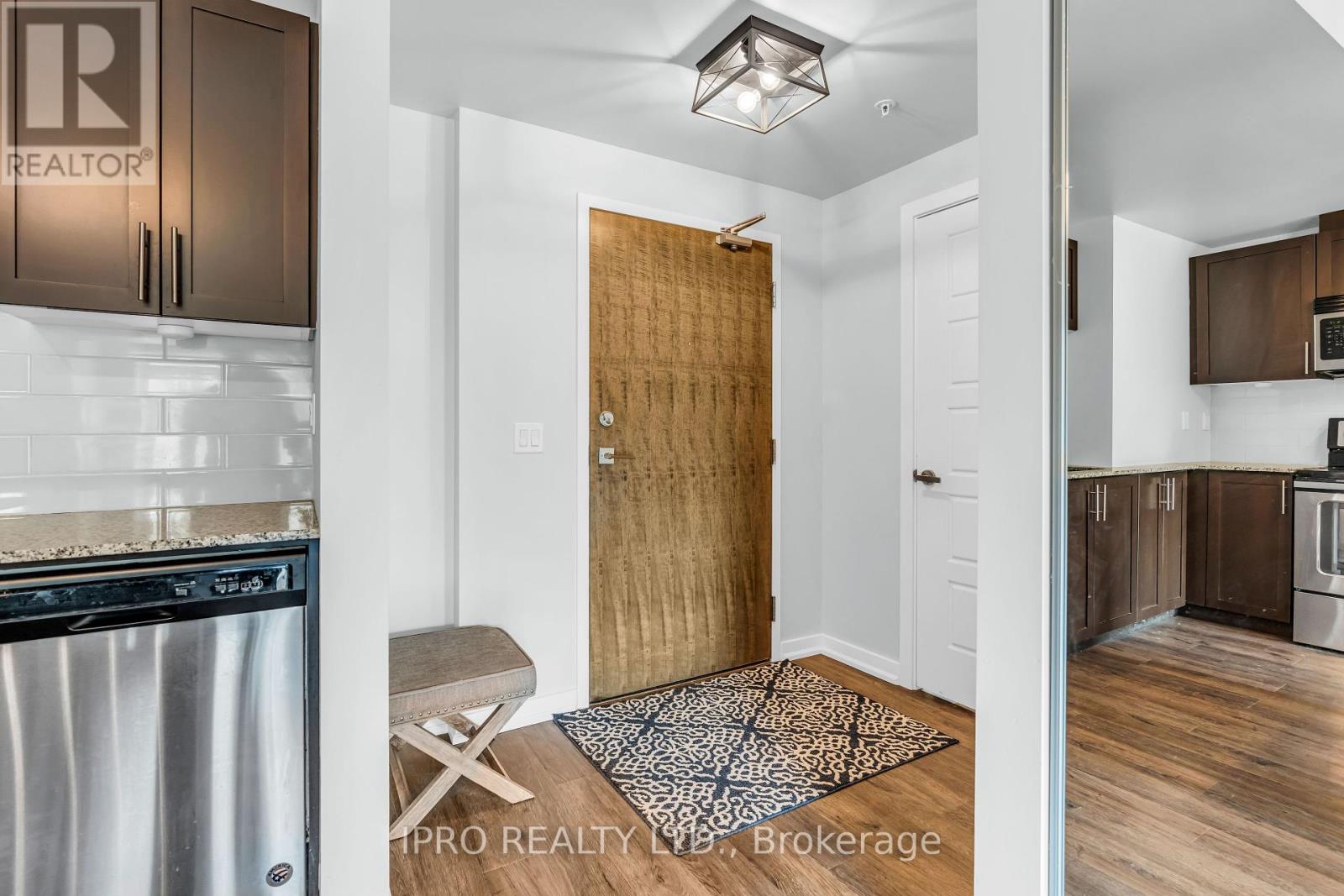 LL12 - 25 KAY CRESCENT