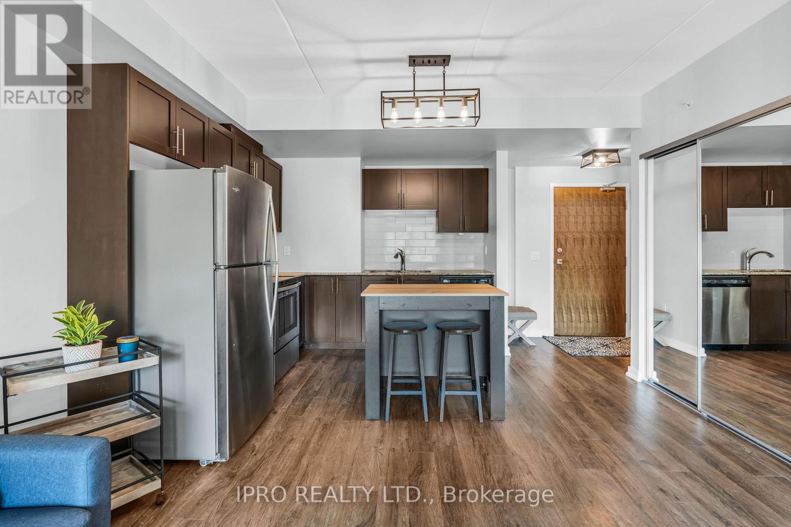 LL12 - 25 KAY CRESCENT
