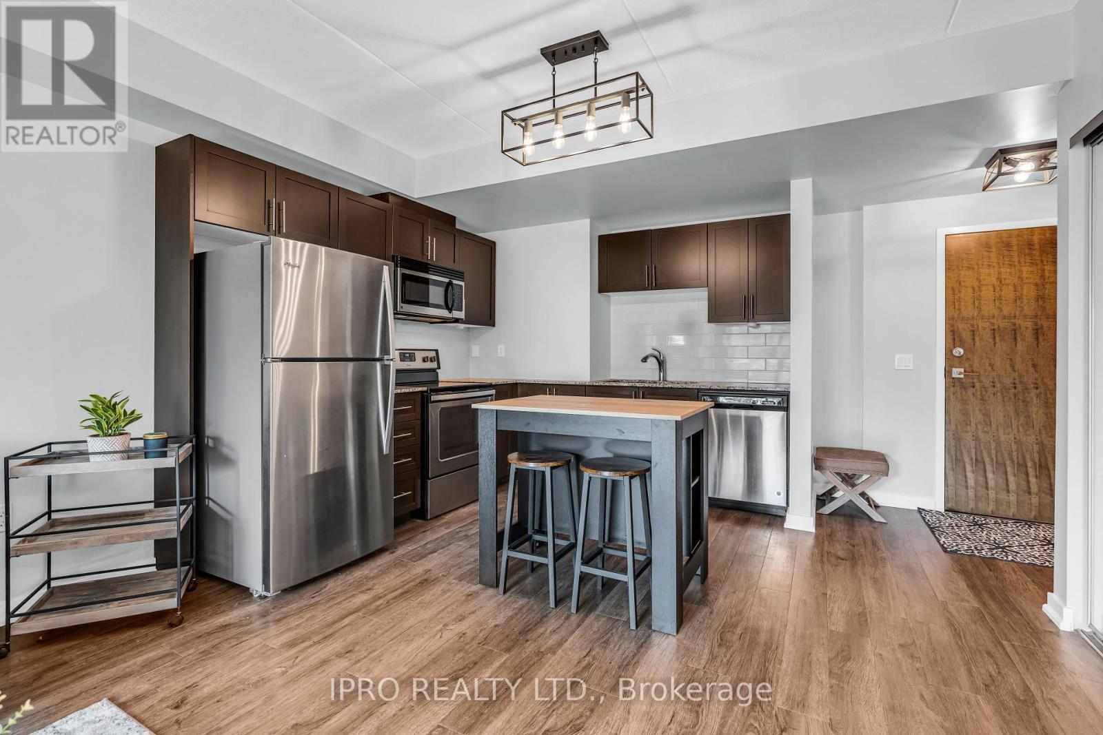 LL12 - 25 KAY CRESCENT
