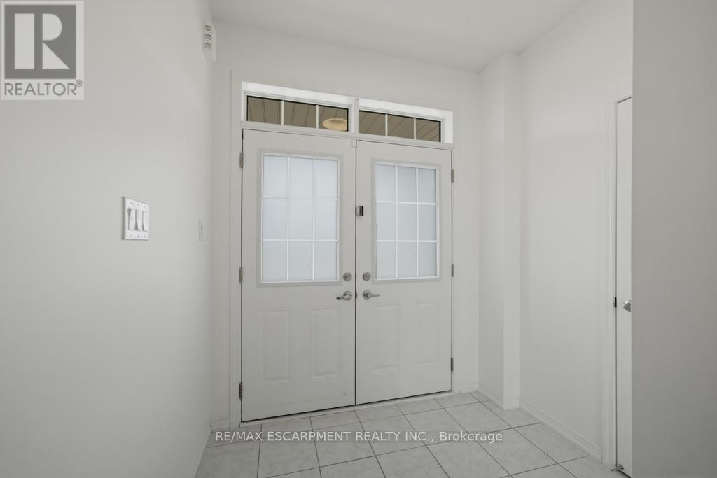 10 COOKE AVENUE