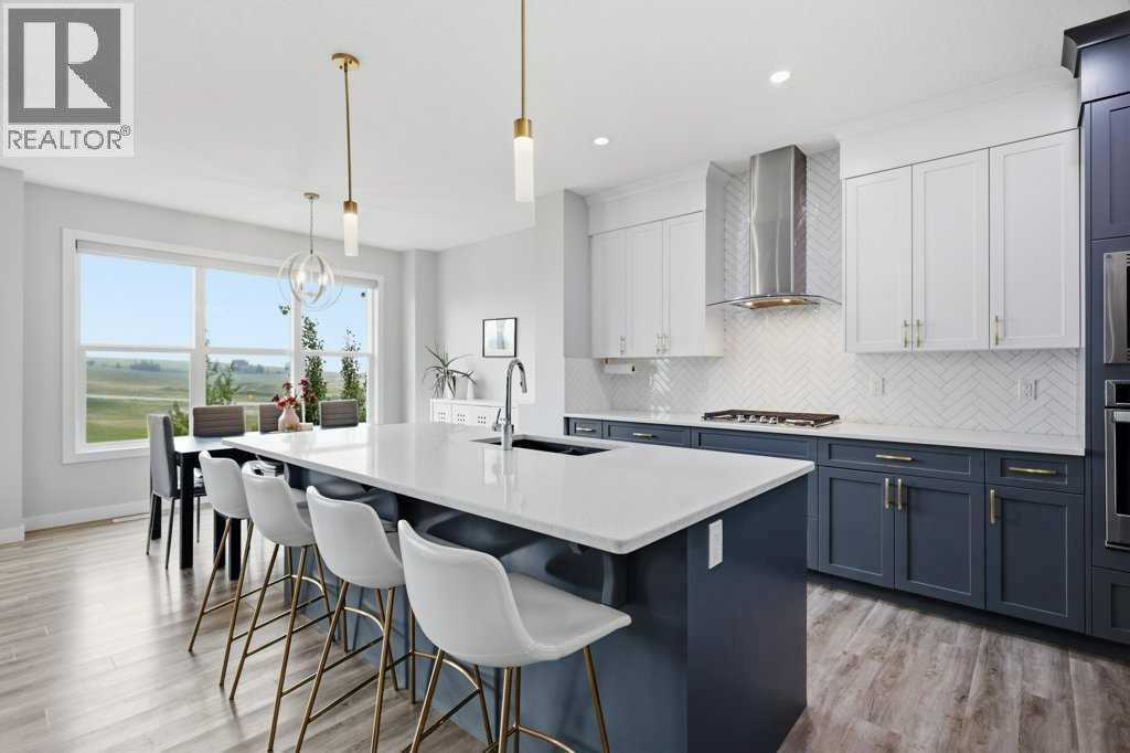 151 Crestridge Hill SW