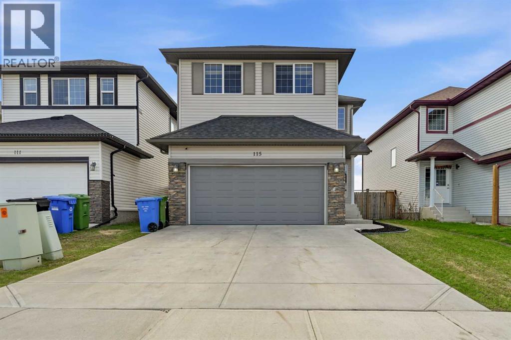 115 Everwoods Park SW