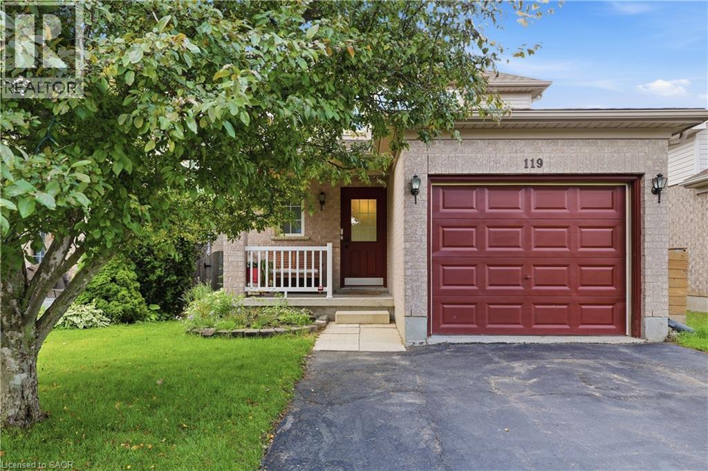 119 ROSSMORE Court
