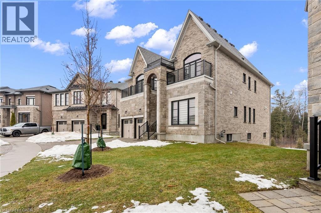 147 AMBROUS Crescent