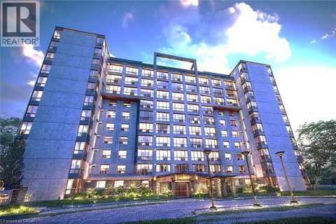 1110 WALDEN Circle Mississauga ON L5J4R3